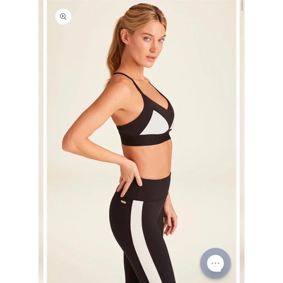 $230 Alala Matching Set: Reef Leggings + Reef Bra Small Black + White - Picture 4 of 16